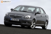 Toyota Avensis (T22)
